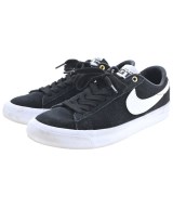 NIKE スニーカー