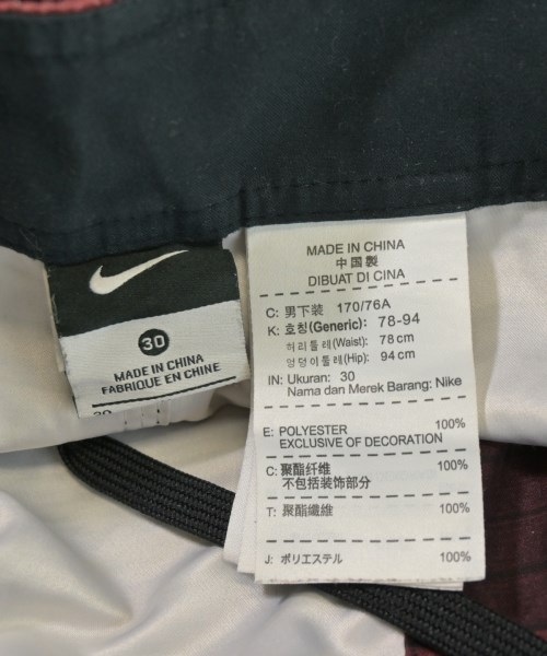 NIKE（ナイキ）ショートパンツ 赤 サイズ:30(M位) メンズ/2200714393032