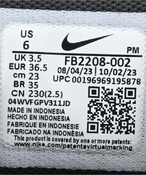 NIKE（ナイキ）スニーカー 黒 サイズ:23cm レディース/2200715090015