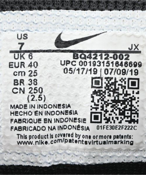 NIKE（ナイキ）スニーカー 黒 サイズ:25cm レディース/2200715412039