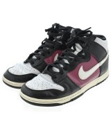 NIKE スニーカー