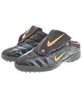 NIKE スニーカー