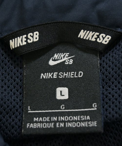 NIKE（ナイキ）ブルゾン 紺 サイズ:L メンズ/2200715704097