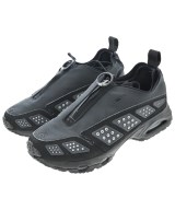 NIKE スニーカー