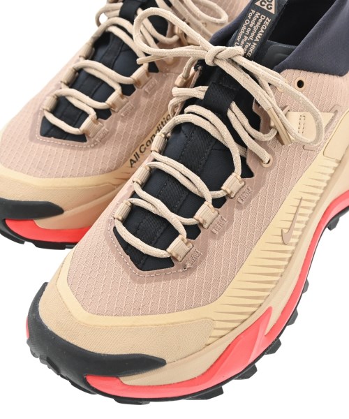 NIKE ACG（ナイキ　エーシージー）スニーカー ベージュ サイズ:26cm メンズ/2200716350019