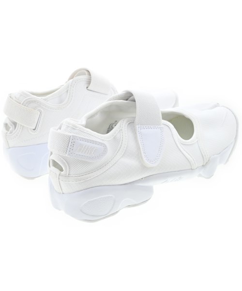NIKE（ナイキ）スニーカー 白 サイズ:24cm レディース/2200717292165