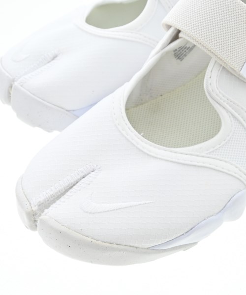 NIKE（ナイキ）スニーカー 白 サイズ:24cm レディース/2200717292165