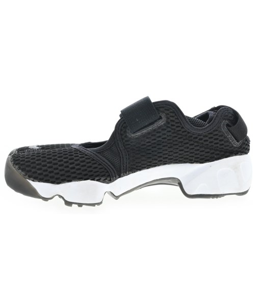 NIKE（ナイキ）スニーカー 黒 サイズ:23cm レディース/2200717292196