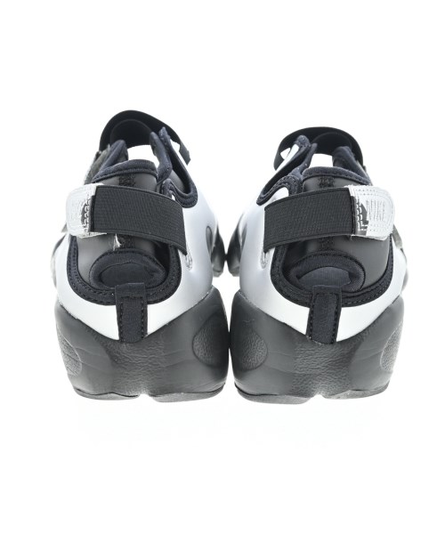 NIKE（ナイキ）スニーカー シルバー サイズ:25cm レディース/2200714341057