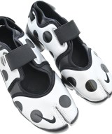 NIKE（ナイキ）スニーカー シルバー サイズ:25cm レディース/2200714341057