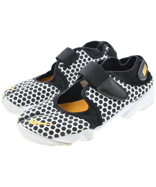 NIKE(ナイキ)のスニーカー サイズ:28cm 8,600円