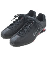NIKE スニーカー