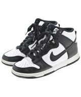 NIKE スニーカー
