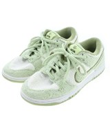NIKE スニーカー