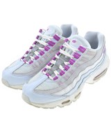 NIKE スニーカー