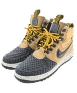NIKE スニーカー