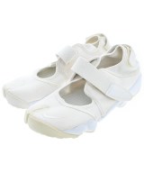 NIKE スニーカー