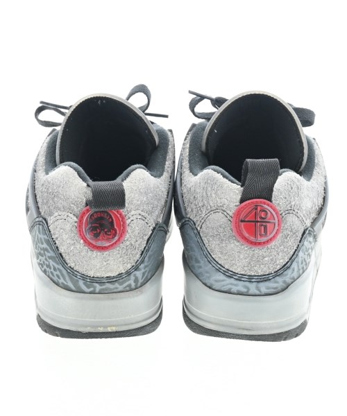 NIKE（ナイキ）スニーカー グレー サイズ:26.5cm メンズ/2200645547108