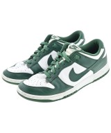 NIKE スニーカー