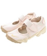 NIKE スニーカー