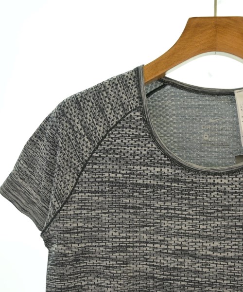 NIKE（ナイキ）Tシャツ・カットソー グレー サイズ:M レディース/2200646107110