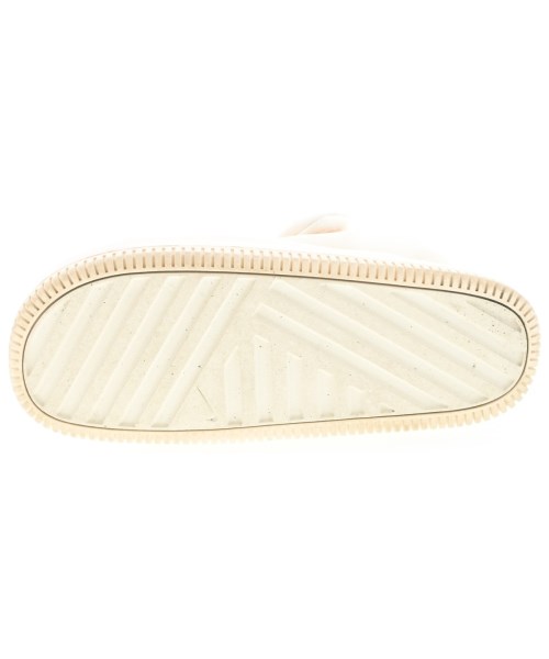 NIKE（ナイキ）サンダル ベージュ サイズ:25cm レディース/2200637544023