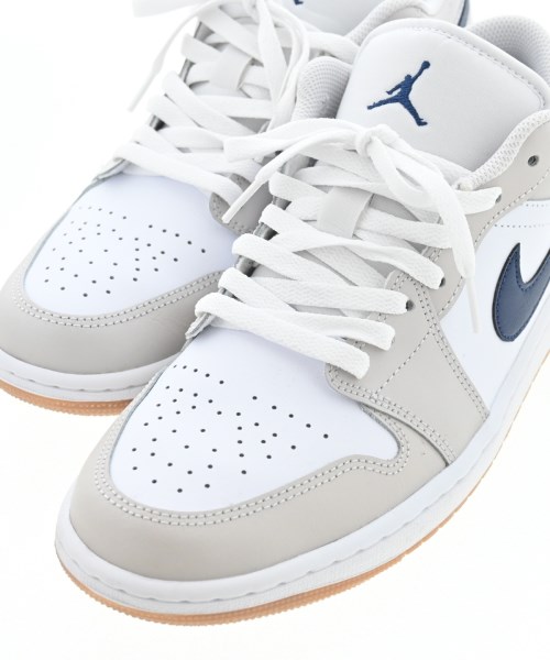 NIKE（ナイキ）スニーカー 白 サイズ:27cm メンズ/2200646440040