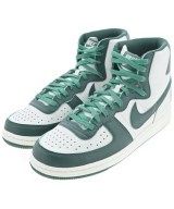 NIKE スニーカー