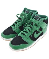 NIKE スニーカー