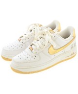 NIKE スニーカー