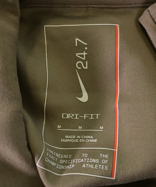 NIKE（ナイキ）Tシャツ・カットソー 茶 サイズ:M レディース/2200640158064