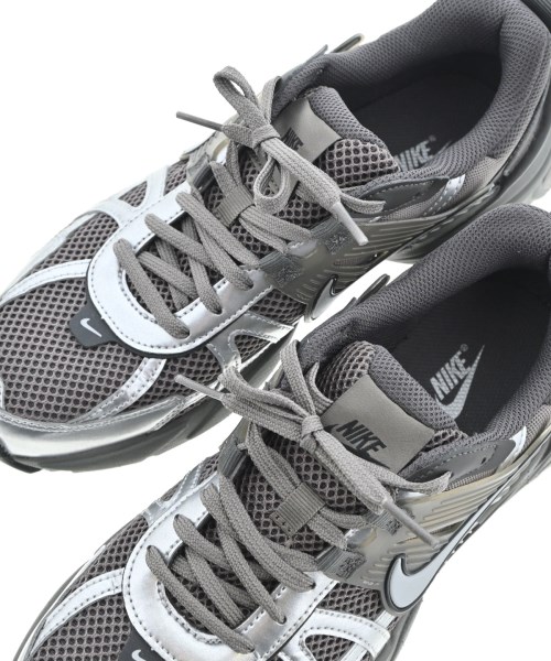 NIKE（ナイキ）スニーカー グレー サイズ:26cm メンズ/2200648377061