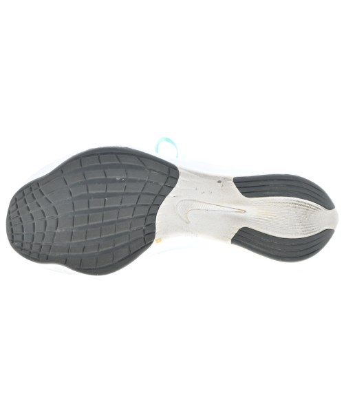 NIKE（ナイキ）スニーカー 緑 サイズ:26.5cm メンズ/2200648605102