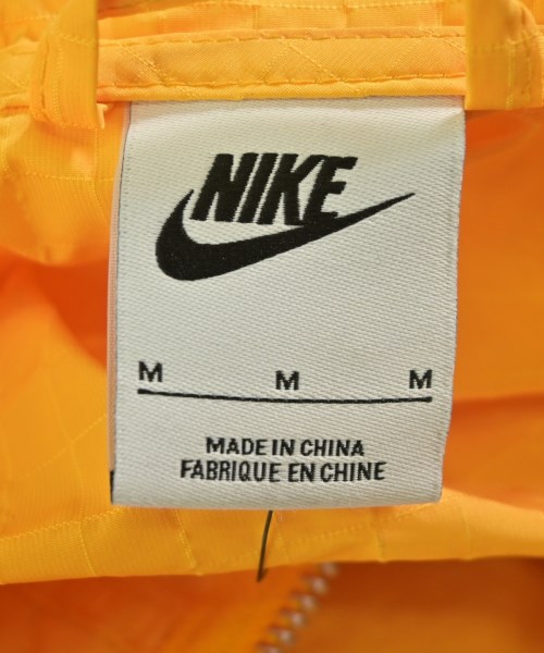 NIKE（ナイキ）マウンテンパーカー 黄 サイズ:M メンズ/2200648265122
