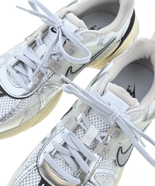 NIKE（ナイキ）スニーカー 白 サイズ:24.5cm レディース/2200648860204