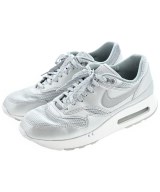 NIKE スニーカー