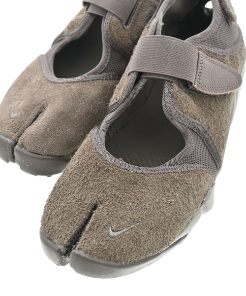 NIKE（ナイキ）スニーカー 茶 サイズ:26cm メンズ/2200650266094