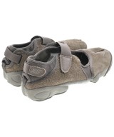 NIKE（ナイキ）スニーカー 茶 サイズ:26cm メンズ/2200650266094