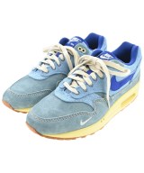 NIKE スニーカー
