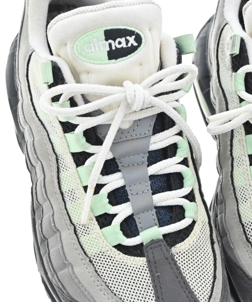 NIKE（ナイキ）スニーカー グレー サイズ:24cm レディース/2200640355012