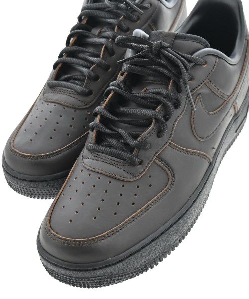 NIKE（ナイキ）スニーカー 茶 サイズ:27cm メンズ/2200648796022