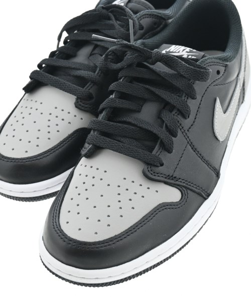 NIKE（ナイキ）スニーカー 黒 サイズ:26cm メンズ/2200652237016