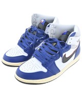 NIKE スニーカー