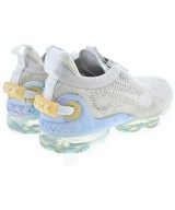 NIKE（ナイキ）スニーカー グレー サイズ:23.5cm レディース/2200644643061