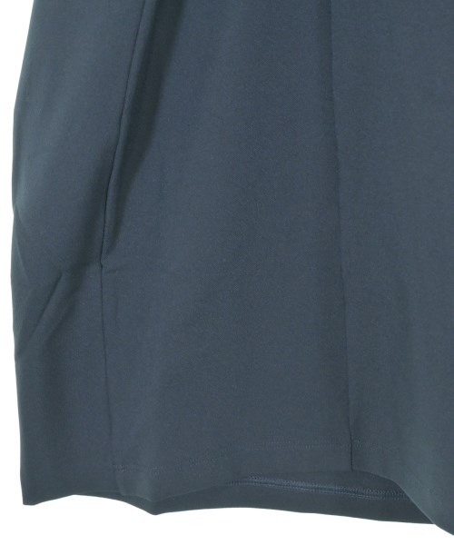 JACQUEMUS（ジャックムス）ワンピース 紺 サイズ:M レディース/2200653829081