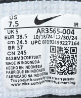 NIKE（ナイキ）スニーカー 黒 サイズ:24.5cm レディース/2200654491188