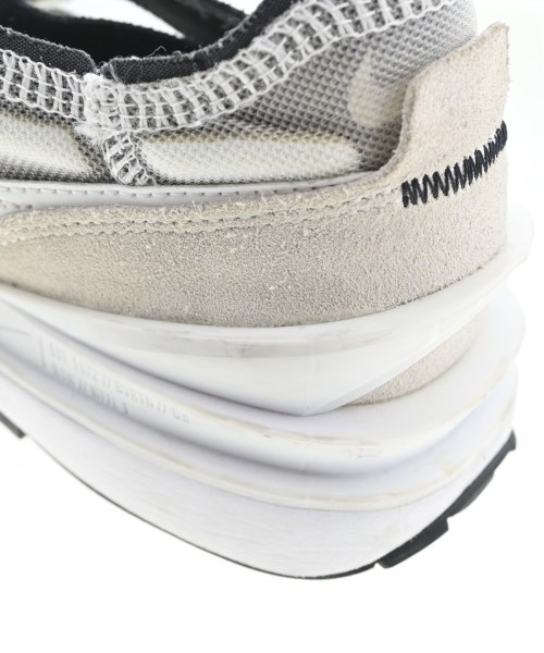 NIKE（ナイキ）スニーカー グレー サイズ:25cm レディース/2200700421206