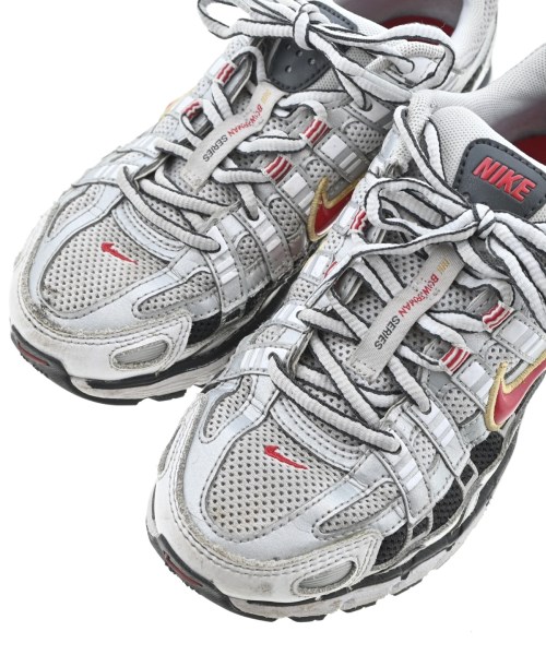 NIKE（ナイキ）スニーカー グレー サイズ:22.5cm レディース/2200702249013