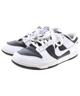NIKE スニーカー