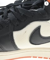 NIKE（ナイキ）スニーカー オレンジ サイズ:26.5cm メンズ/2200702460036
